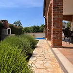 Family Friendly House With A Swimming Pool Butkovici, Istria - Sredisnja Istra - 22788 Nyaraló