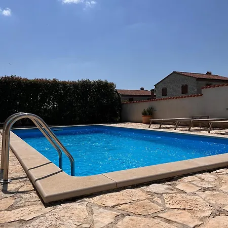 Family Friendly House With A Swimming Pool Butkovici, Istria - Sredisnja Istra - 22788 Svetvincenat