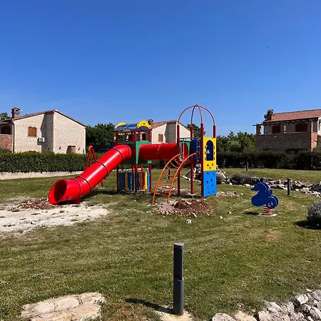 Family Friendly House With A Swimming Pool Butkovici, Istria - Sredisnja Istra - 22788 Svetvincenat